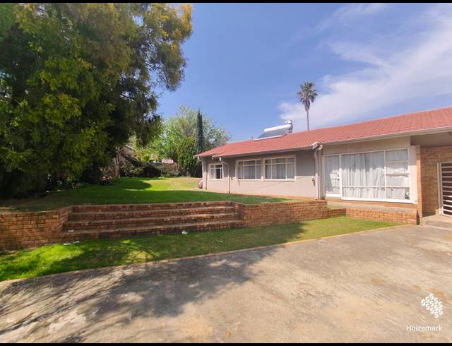 3 BEDROOM HOUSE TO LET IN SASOLBURG EXT 10